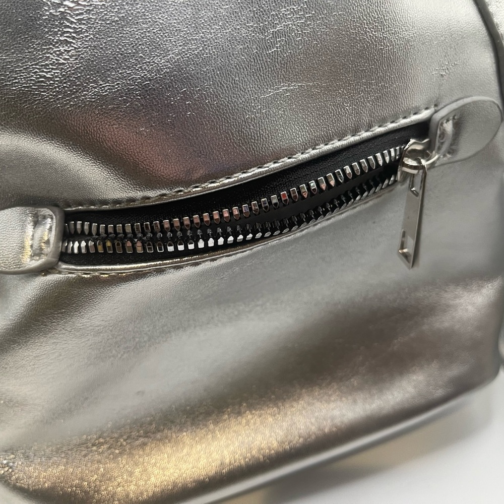 Mini silver/metallic backpack - Picture 5 of 8